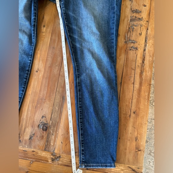 Gap True Skinny Mid Rise Jean - Picture 5 of 6